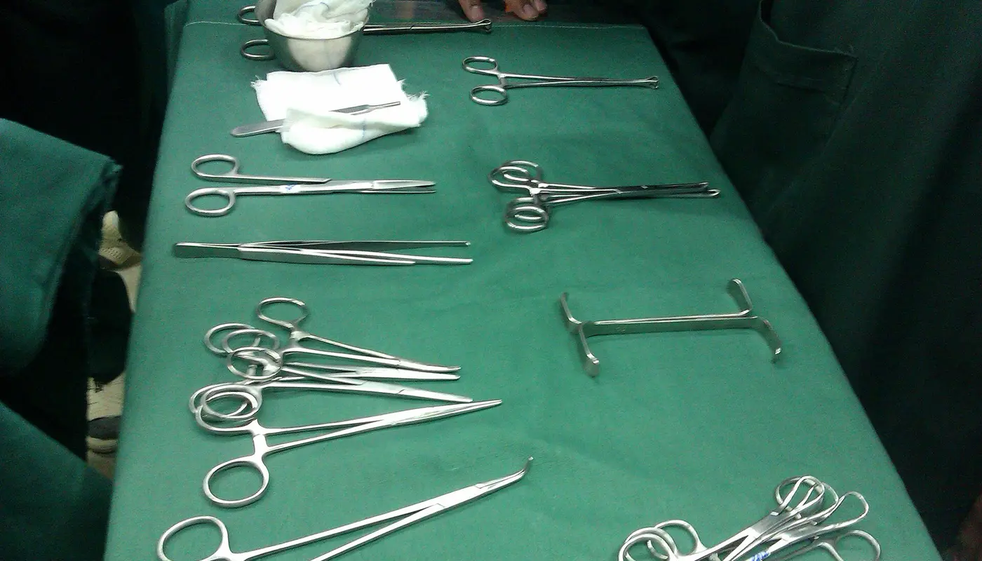 Surgical Instruments 01